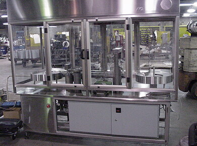 Aseptic Enclosure Machine