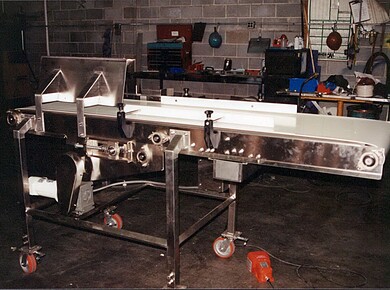 Custom Conveyor Machine